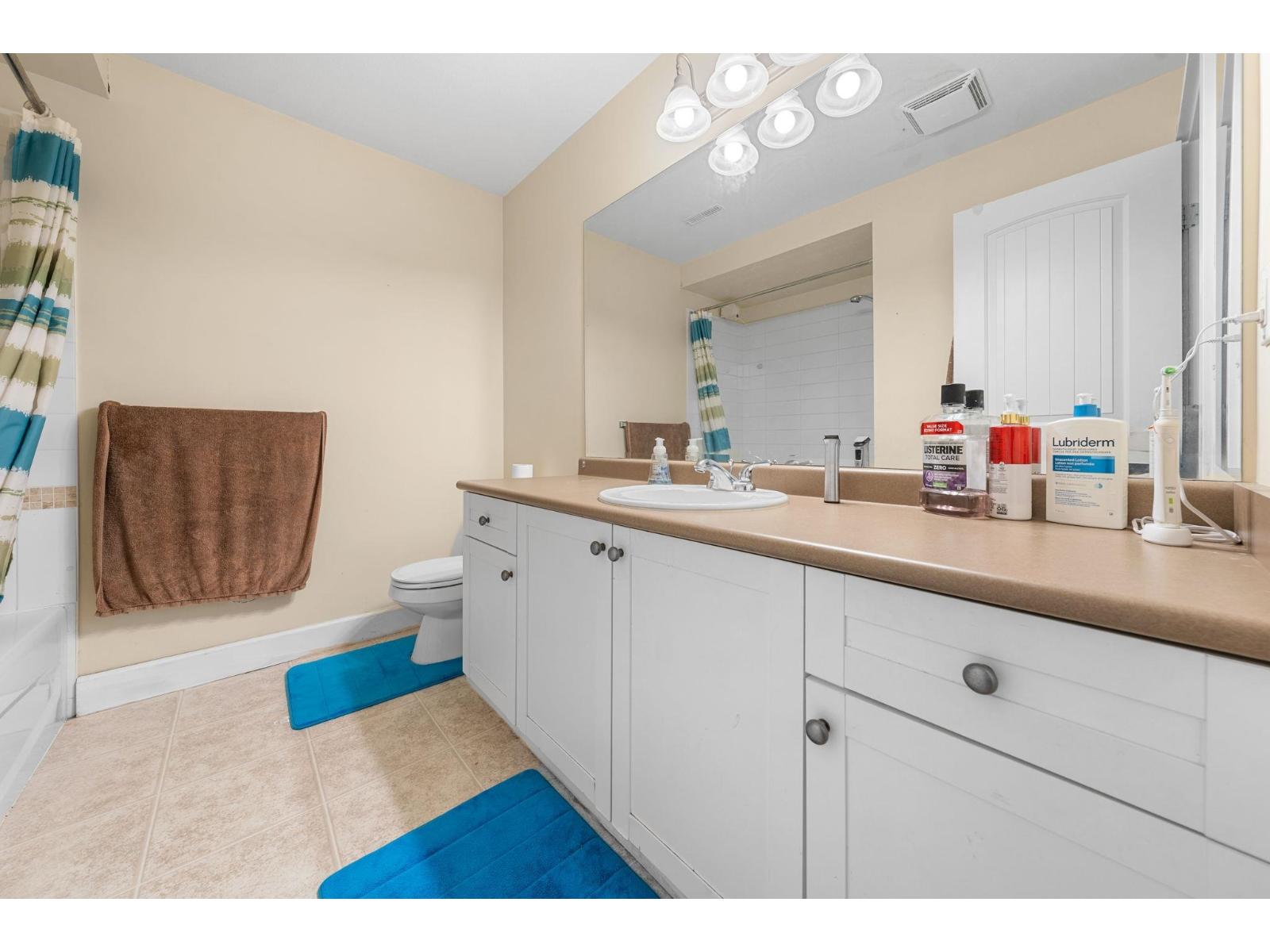 6942 198b Street, Langley, British Columbia  V2Y 3B4 - Photo 25 - R3057396