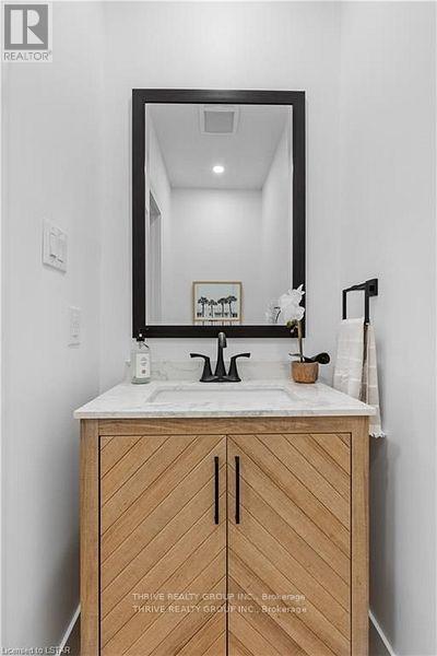 888 Queens Avenue, London East, Ontario  N5W 3H8 - Photo 19 - X12633880