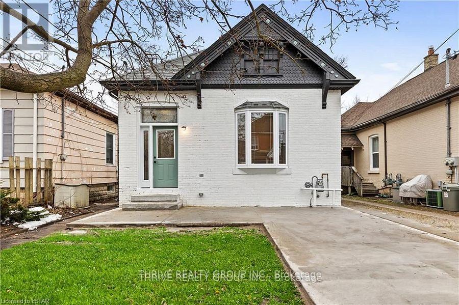 888 Queens Avenue, London East, Ontario  N5W 3H8 - Photo 2 - X12633880