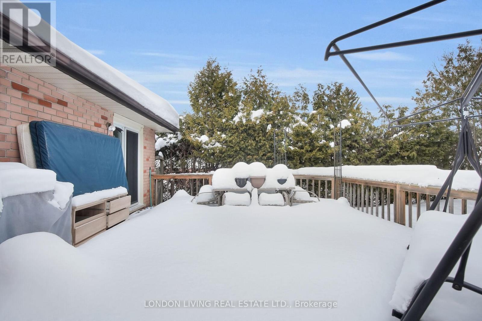 42 Bourbon Lane, London East, Ontario  N5V 4B2 - Photo 24 - X12633932