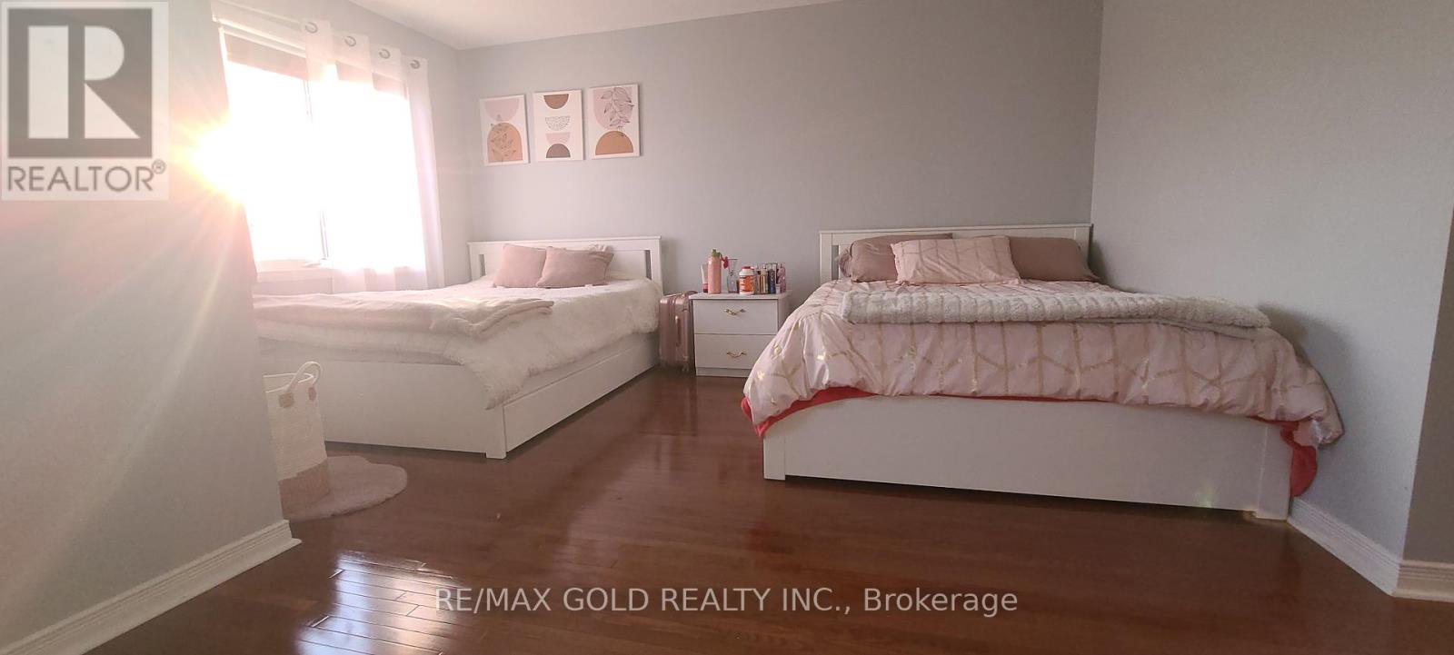 (Upper) - 69 Milkweed Crescent, Brampton, Ontario  L7A 2G5 - Photo 8 - W12519974