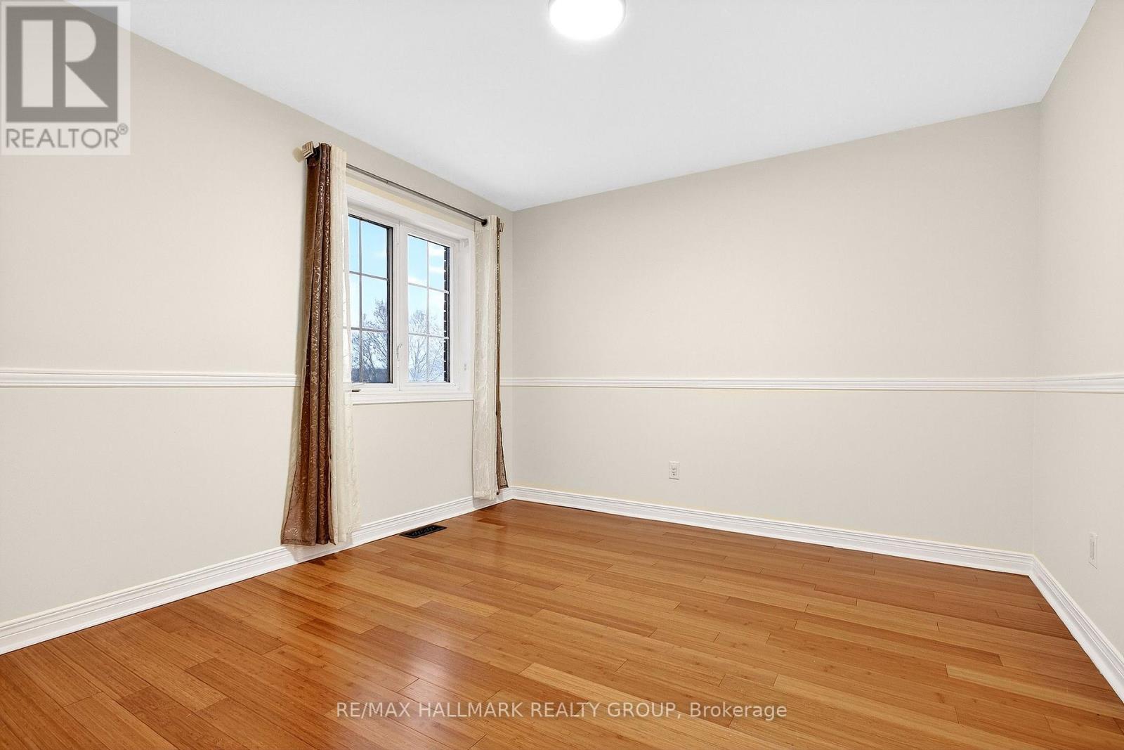 143 Borealis Crescent, Ottawa, Ontario K1K 4T9 - Photo 28 - X12633882