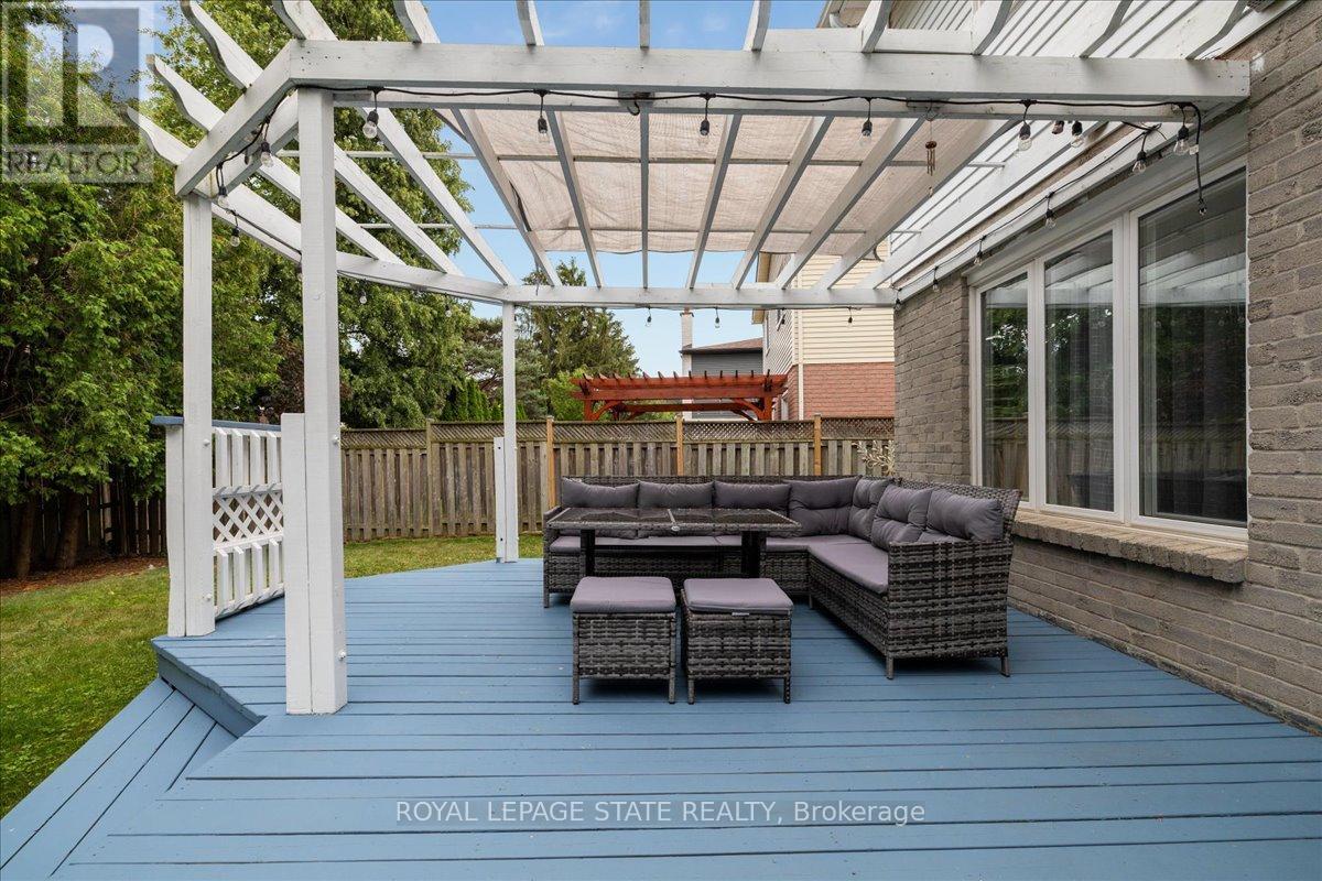 22 Merritt Crescent, Grimsby (Grimsby West), Ontario  L3M 4X5 - Photo 40 - X12434580