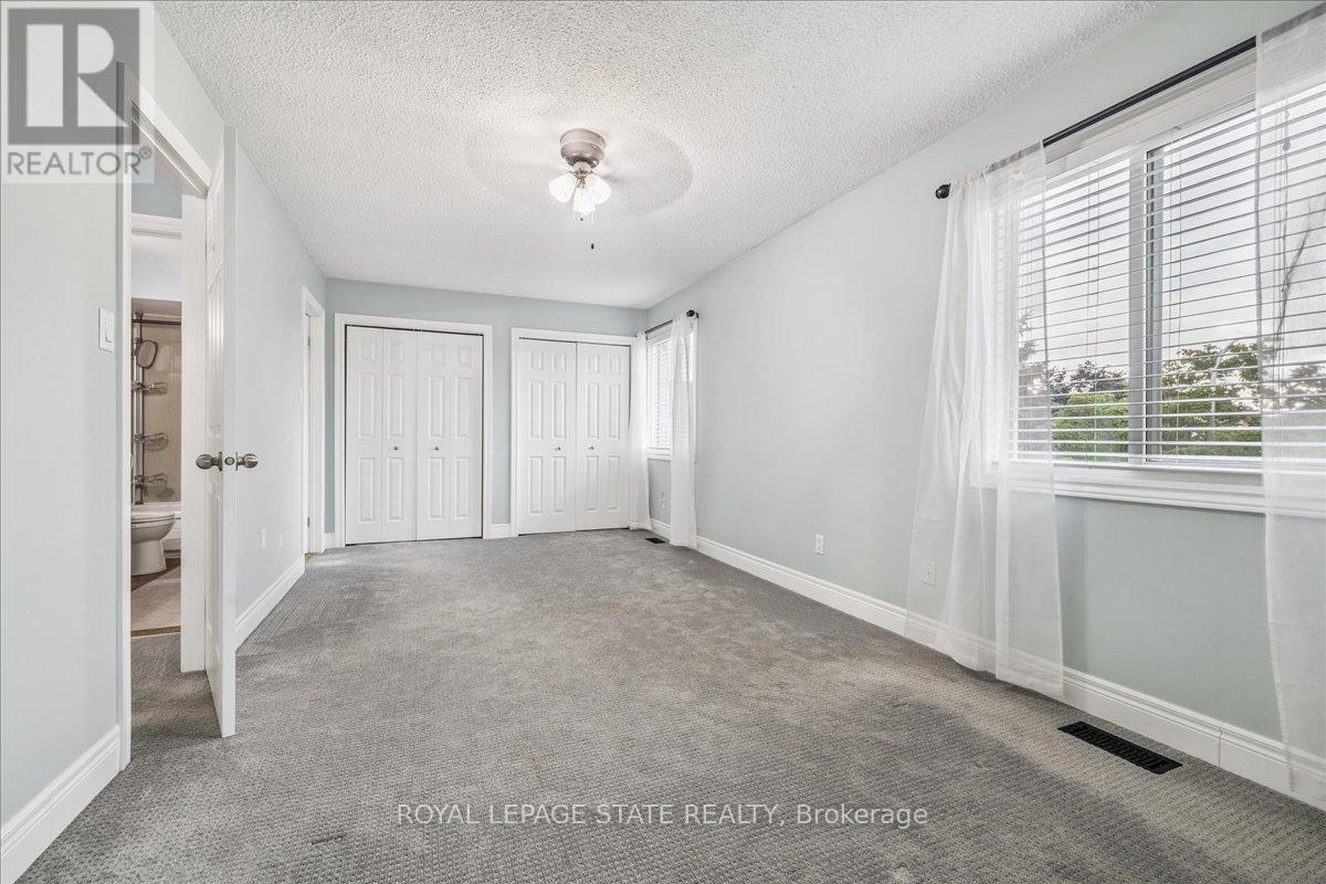 22 Merritt Crescent, Grimsby (Grimsby West), Ontario  L3M 4X5 - Photo 25 - X12434580