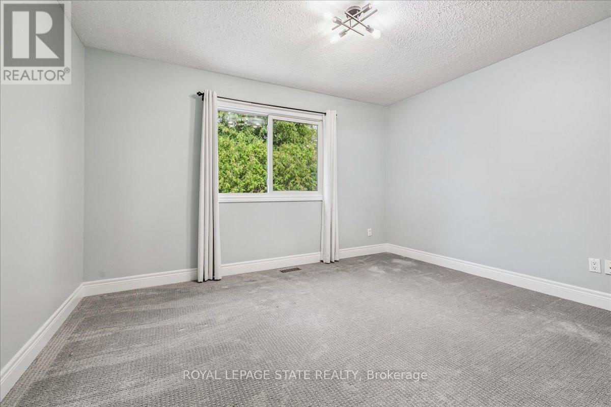 22 Merritt Crescent, Grimsby (Grimsby West), Ontario  L3M 4X5 - Photo 30 - X12434580