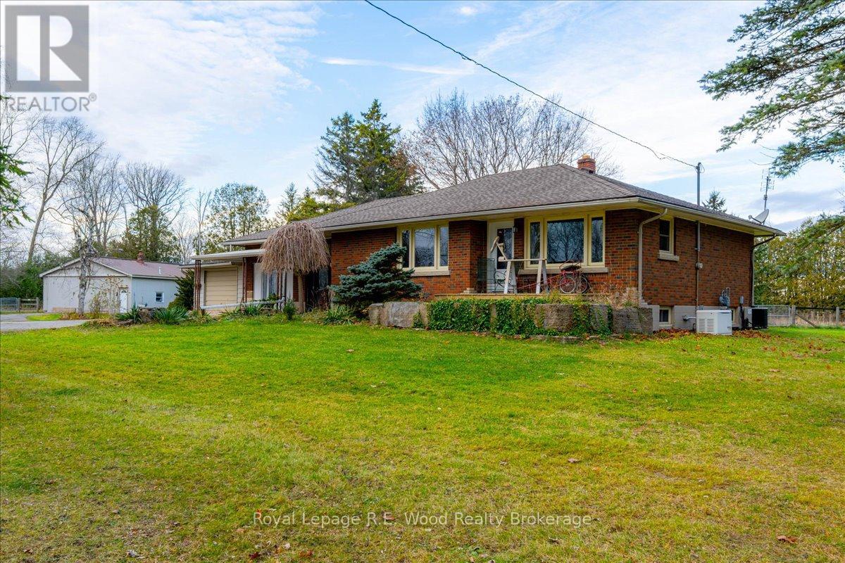 1925 - 1925 1st Concession Rd Street, Norfolk, Ontario  N4B 2W4 - Photo 4 - X12633942