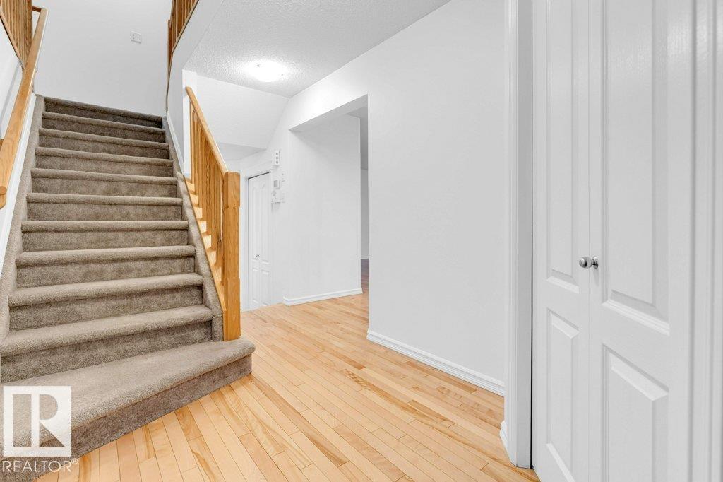 8723 178 Av Nw Nw, Edmonton, Alberta  T5Z 0B8 - Photo 6 - E4468140