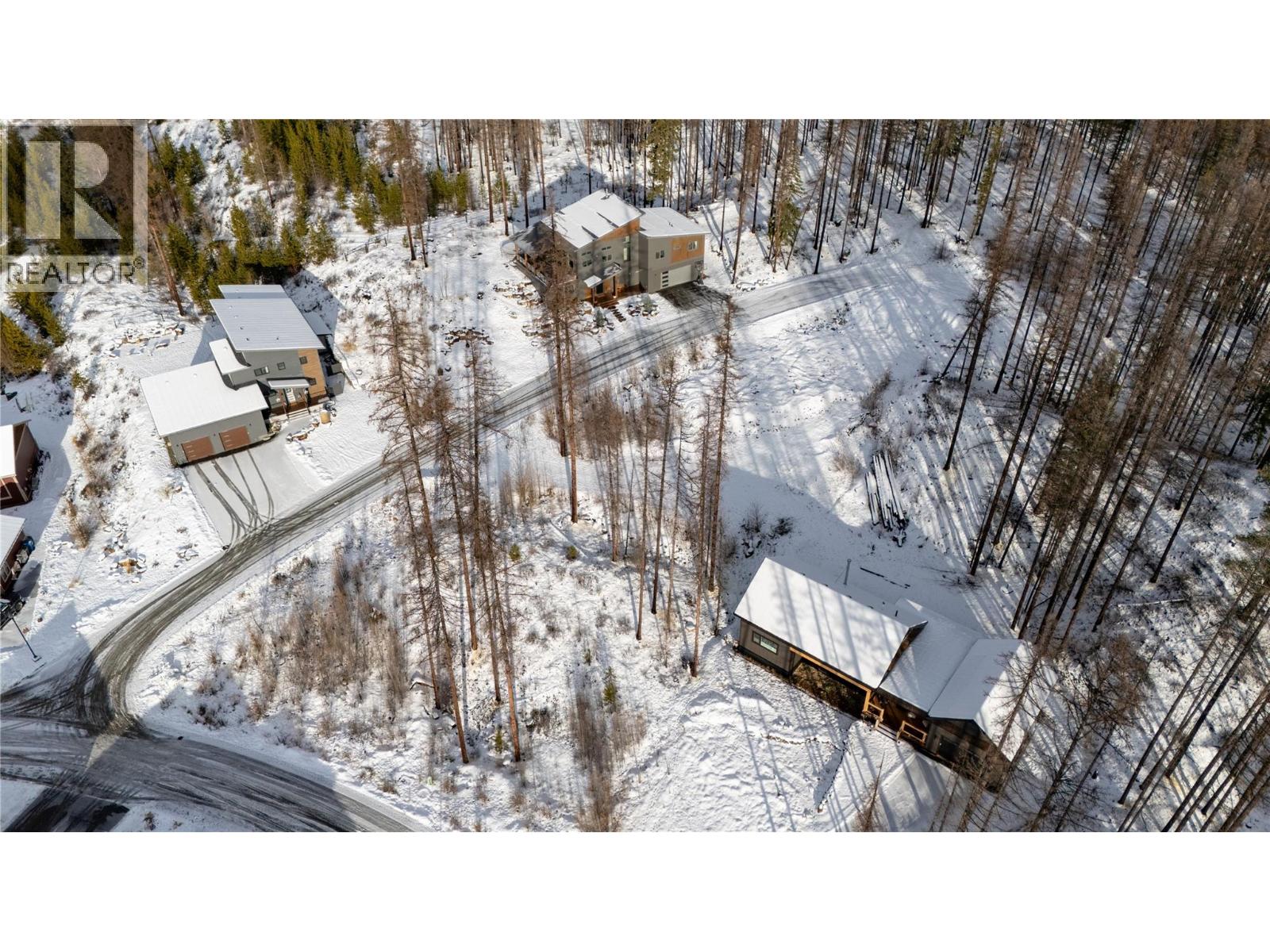 201 Sullivan Lane, Kimberley, British Columbia  V1A 0A7 - Photo 3 - 10371023