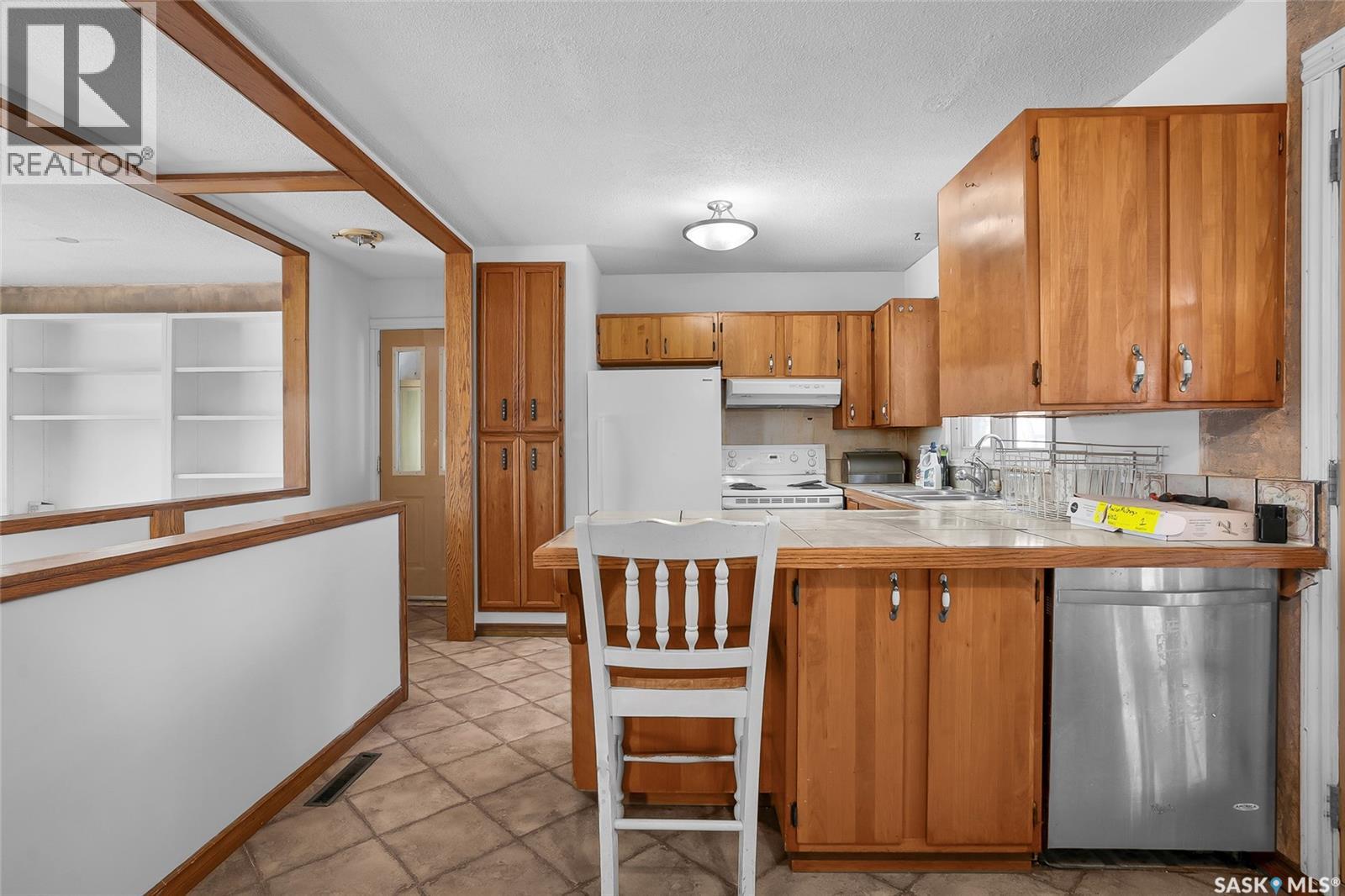 327 1st Avenue E, Blaine Lake, Saskatchewan  S0J 0J0 - Photo 11 - SK025637