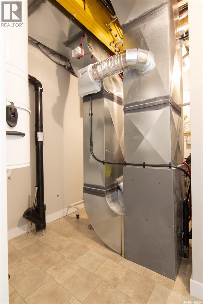 635 Kenaschuk Crescent, Saskatoon, Saskatchewan  S7W 0Y4 - Photo 40 - SK025573