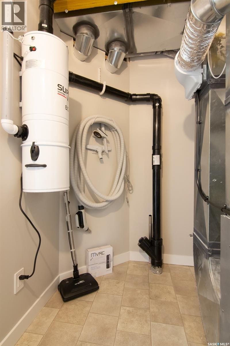 635 Kenaschuk Crescent, Saskatoon, Saskatchewan  S7W 0Y4 - Photo 42 - SK025573