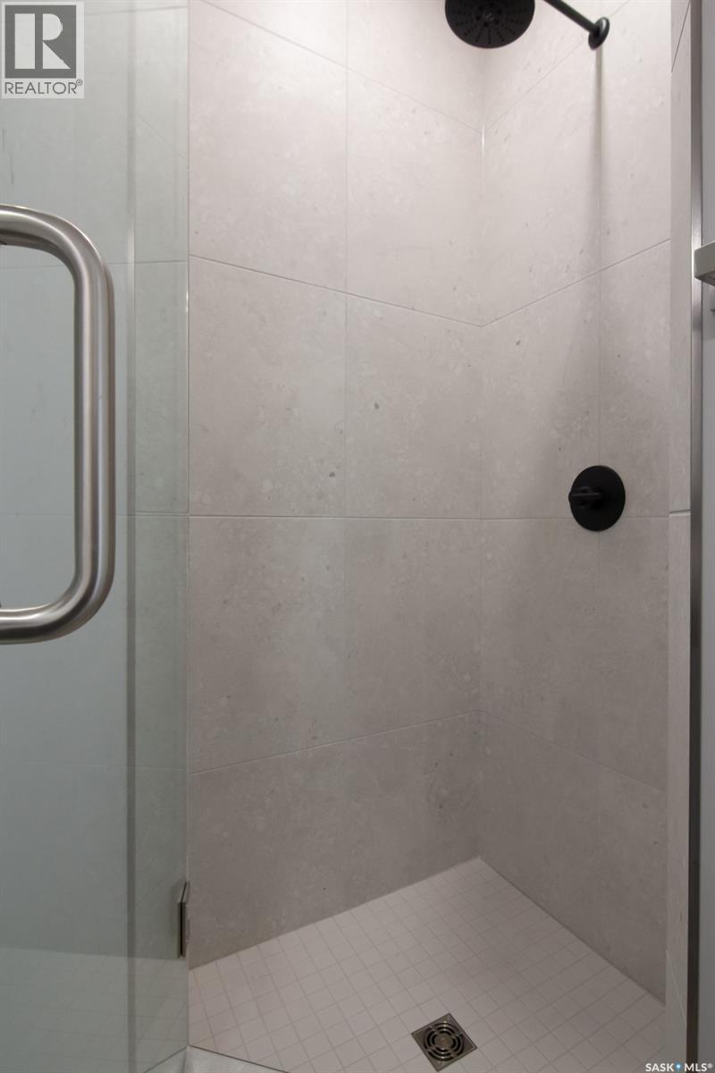 635 Kenaschuk Crescent, Saskatoon, Saskatchewan  S7W 0Y4 - Photo 7 - SK025573