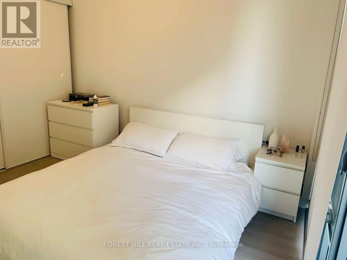 1310 - 57 St Joseph Street, Toronto (Bay Street Corridor), Ontario  M5C 0C5 - Photo 6 - C12633870