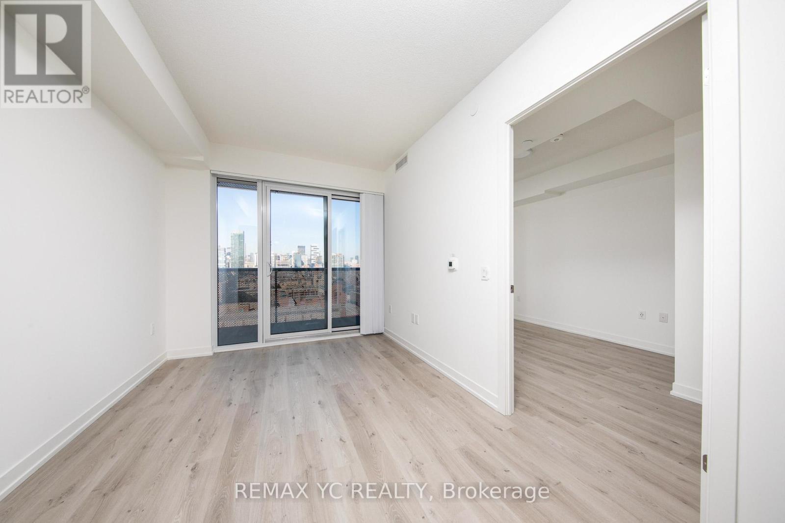 1801 - 138 Downes Avenue, Toronto, Ontario  M5E 0E4 - Photo 11 - C12633892