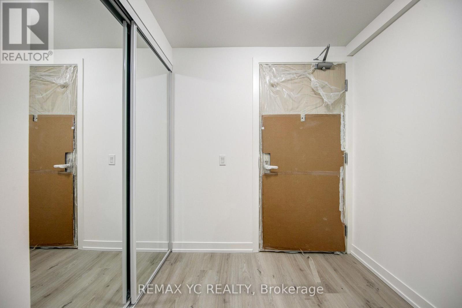 1801 - 138 Downes Avenue, Toronto, Ontario  M5E 0E4 - Photo 21 - C12633892