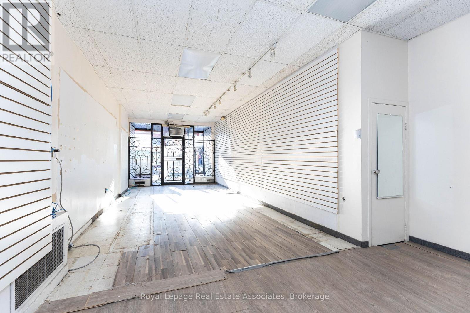 654 Bloor Street W, Toronto, Ontario  M6G 1K9 - Photo 7 - C12633900