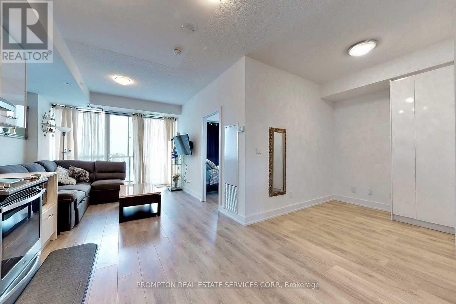 1612 - 150 Fairview Mall Drive, Toronto, Ontario  M2J 4T1 - Photo 4 - C12633948