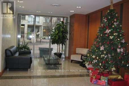 2111-Ph111 - 256 Doris Avenue, Toronto, Ontario  M2N 6X8 - Photo 2 - C12633964