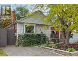 651 COSBURN AVENUE, Toronto, Ontario