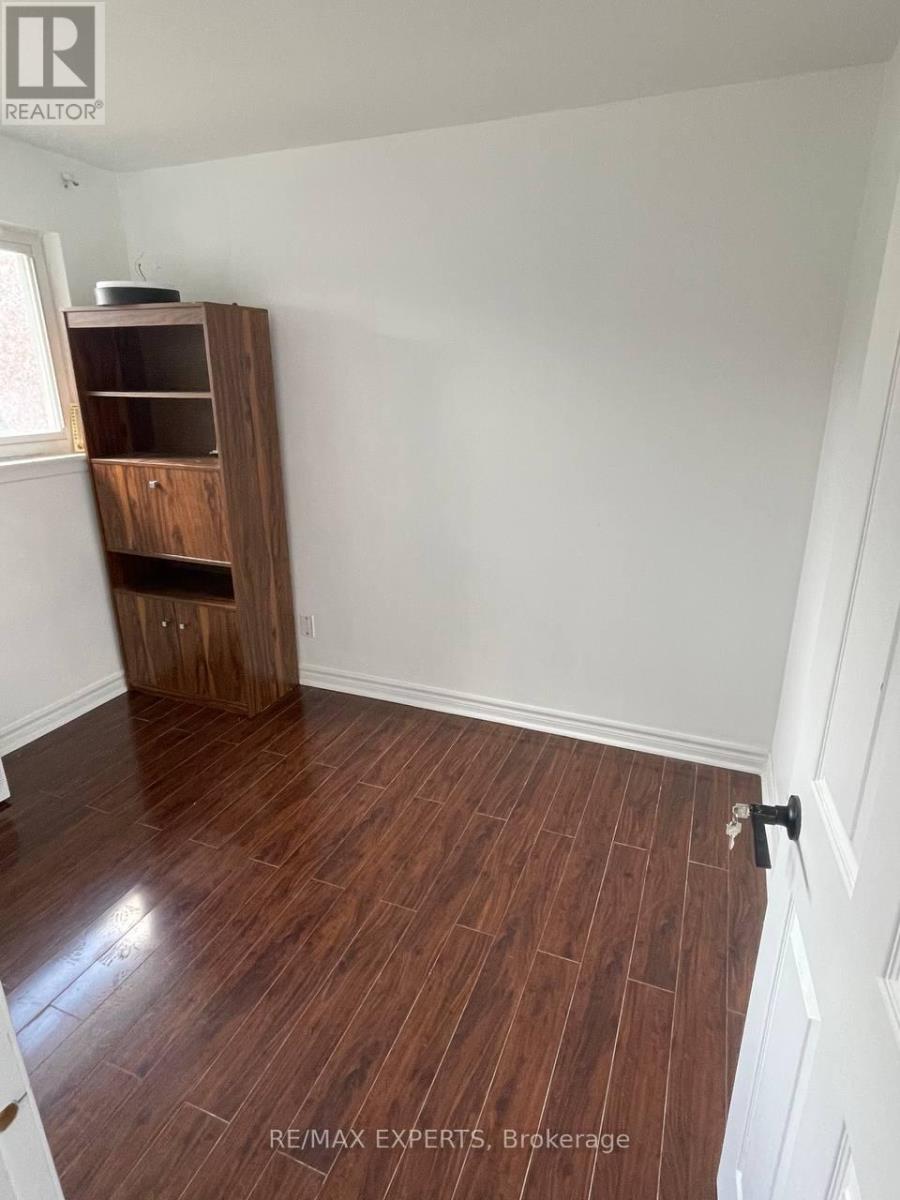 Unit 2 - 143 Chester Le Boulevard, Toronto, Ontario  M1W 2M7 - Photo 4 - E12633866