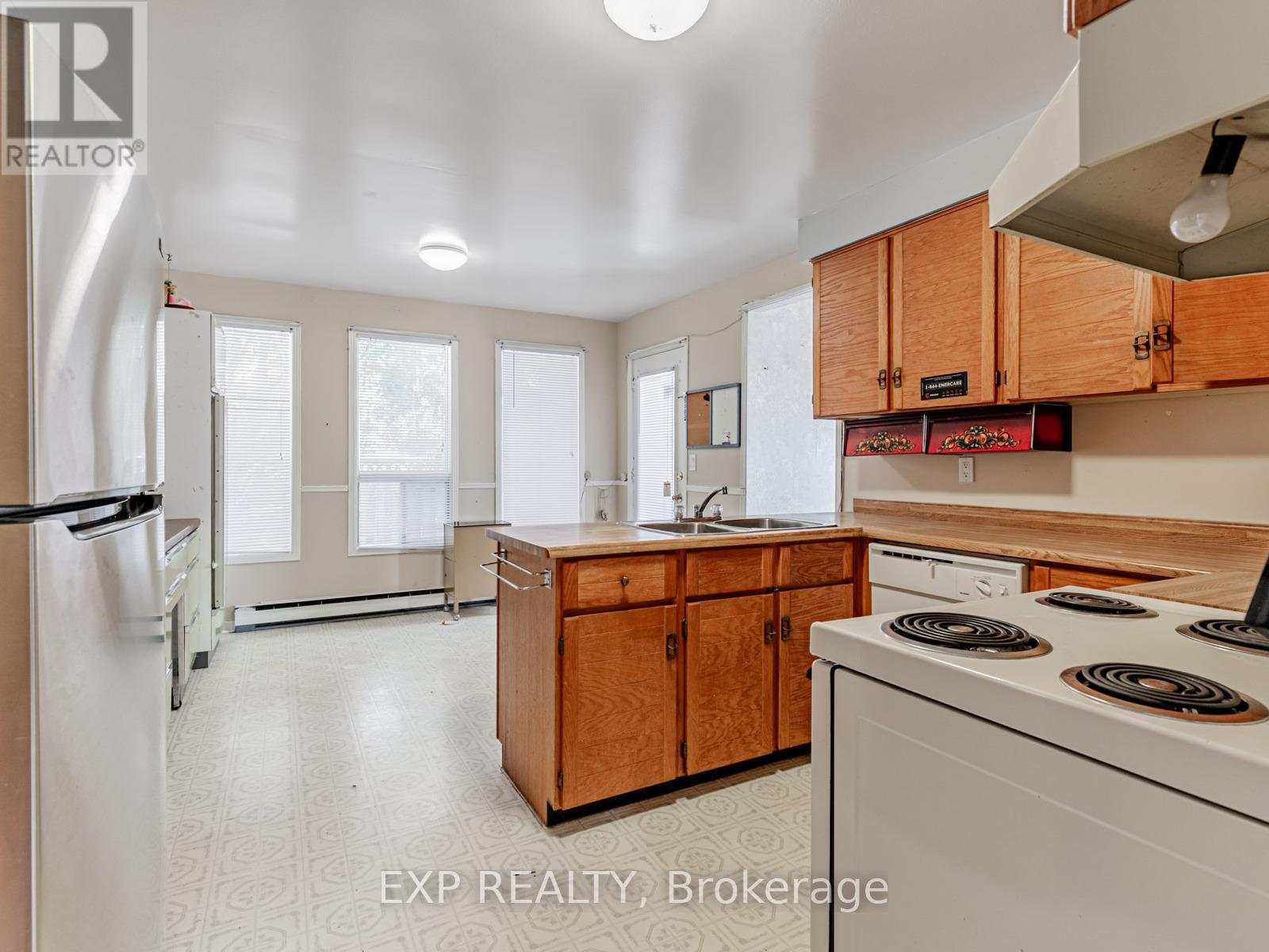 90 Hart Boulevard, Clarington, Ontario  L1B 1E4 - Photo 6 - E12633904