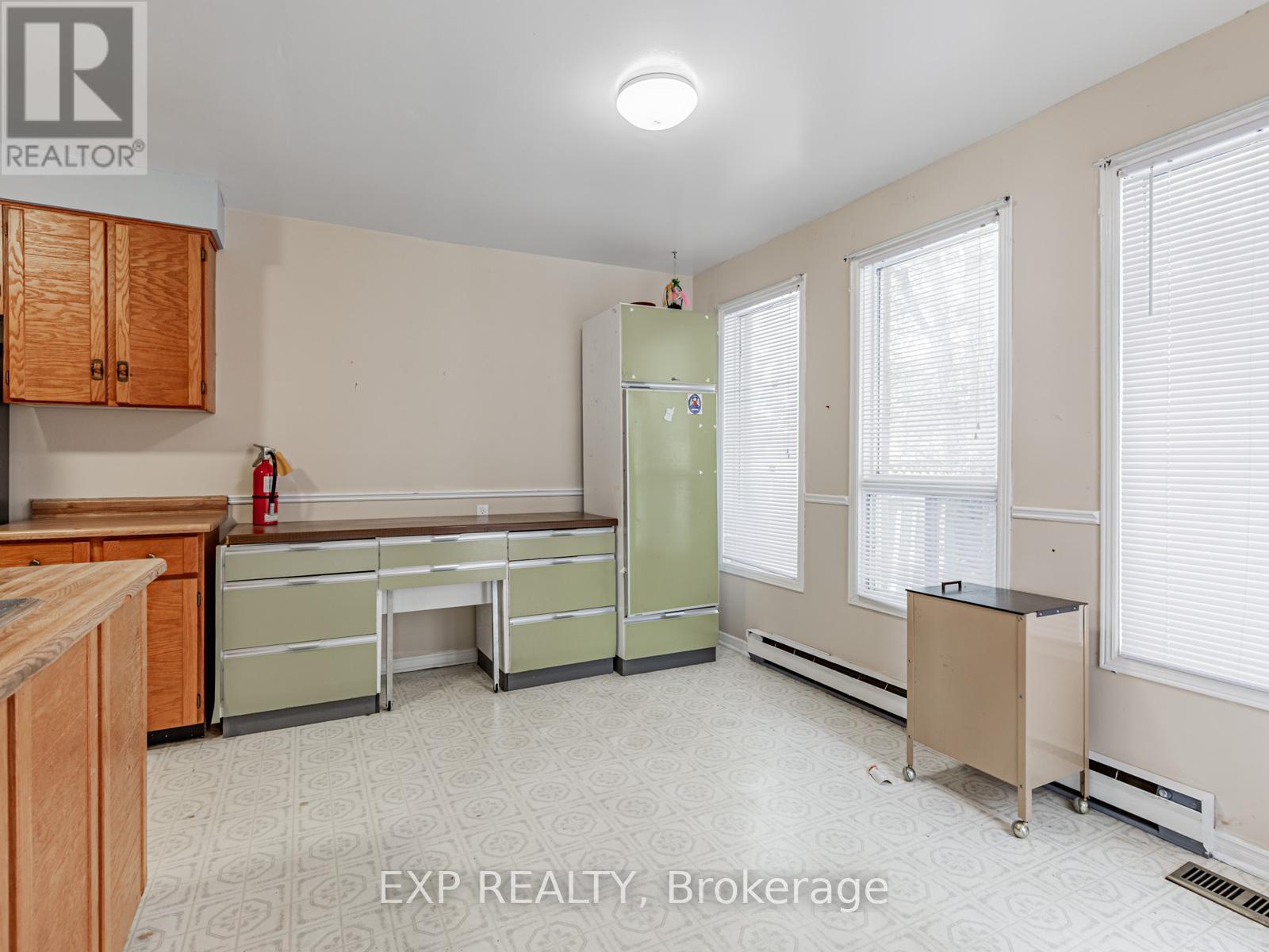 90 Hart Boulevard, Clarington, Ontario  L1B 1E4 - Photo 7 - E12633904