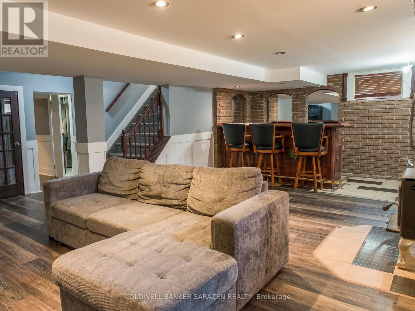 875 Usborne Street, Mcnab/braeside, Ontario  K0A 1G0 - Photo 24 - X12308244