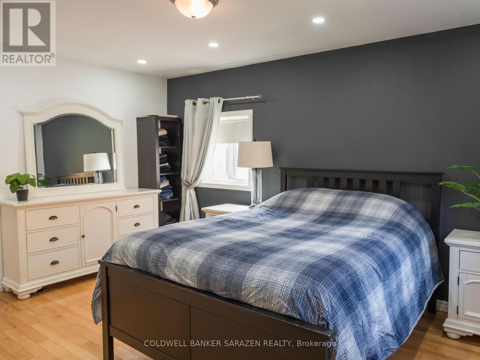 875 Usborne Street, Mcnab/braeside, Ontario  K0A 1G0 - Photo 17 - X12308244