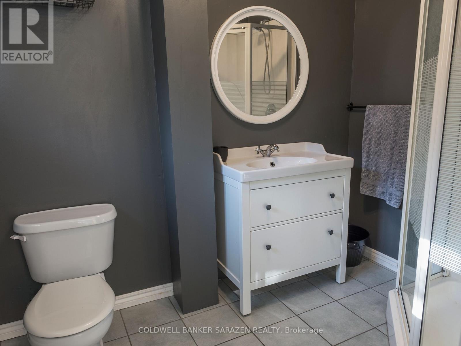 875 Usborne Street, Mcnab/braeside, Ontario  K0A 1G0 - Photo 21 - X12308244