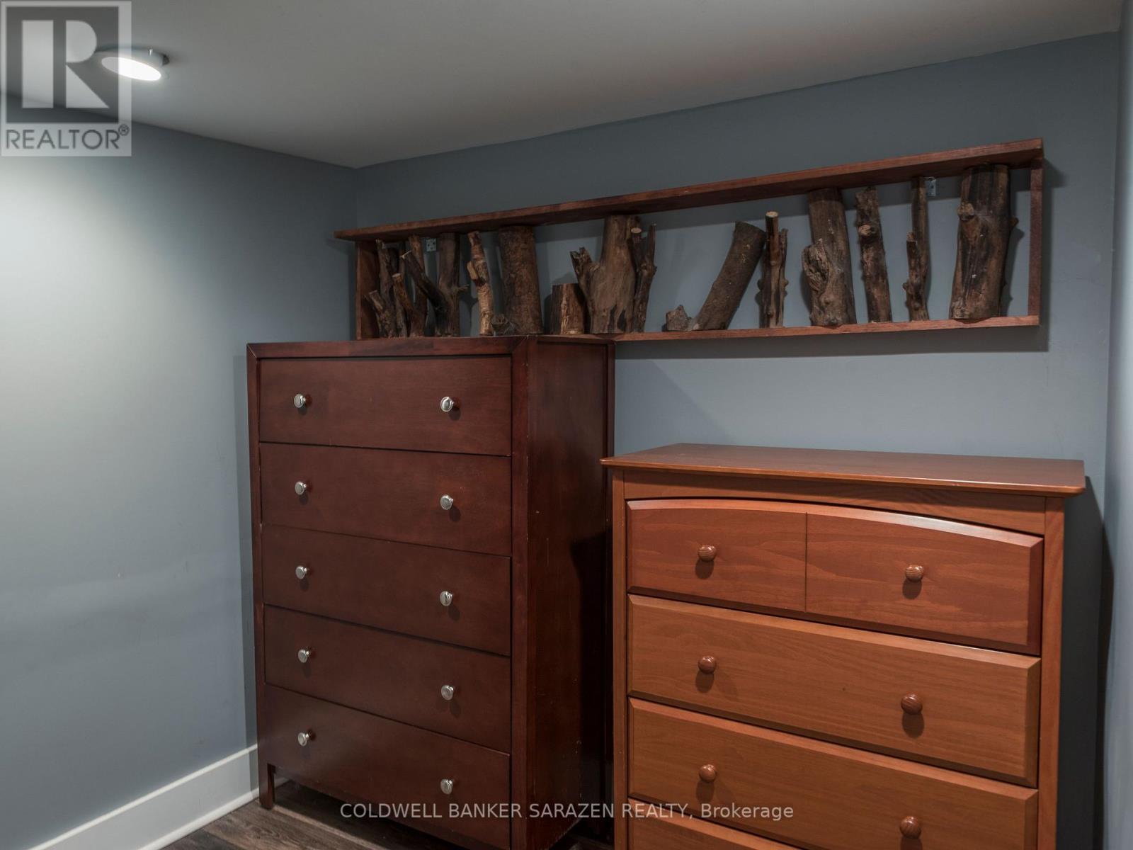 875 Usborne Street, Mcnab/braeside, Ontario  K0A 1G0 - Photo 33 - X12308244