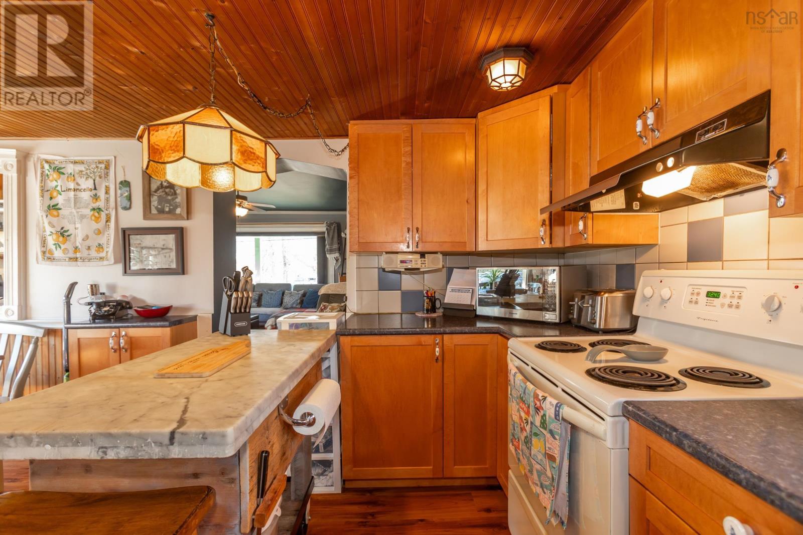 1338 Victoria Road, Aylesford, Nova Scotia B0P 1R0 - Photo 8 - 202528349