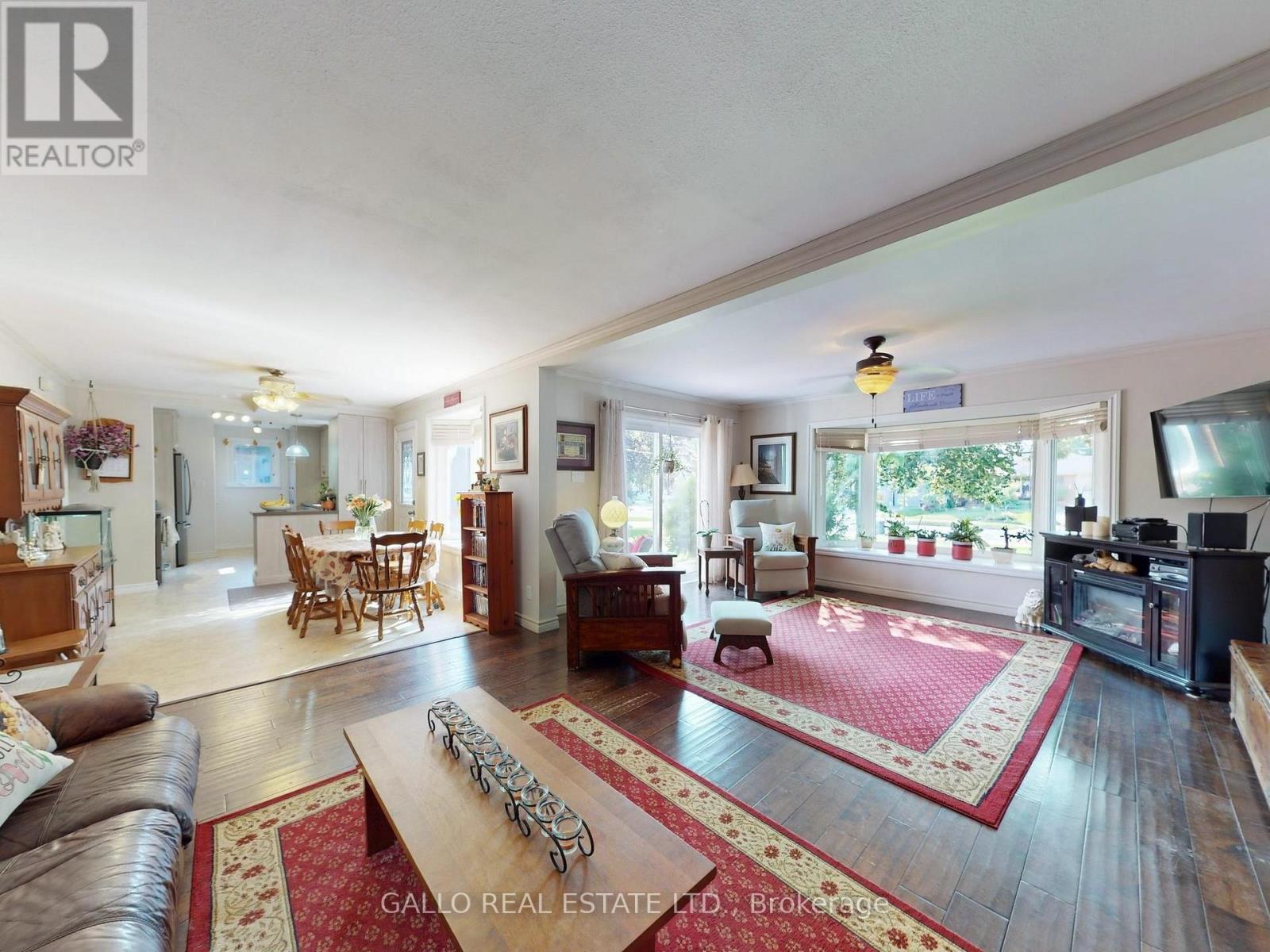 12151 Tenth Line, Whitchurch-Stouffville, Ontario  L4A 6B9 - Photo 13 - N12633858