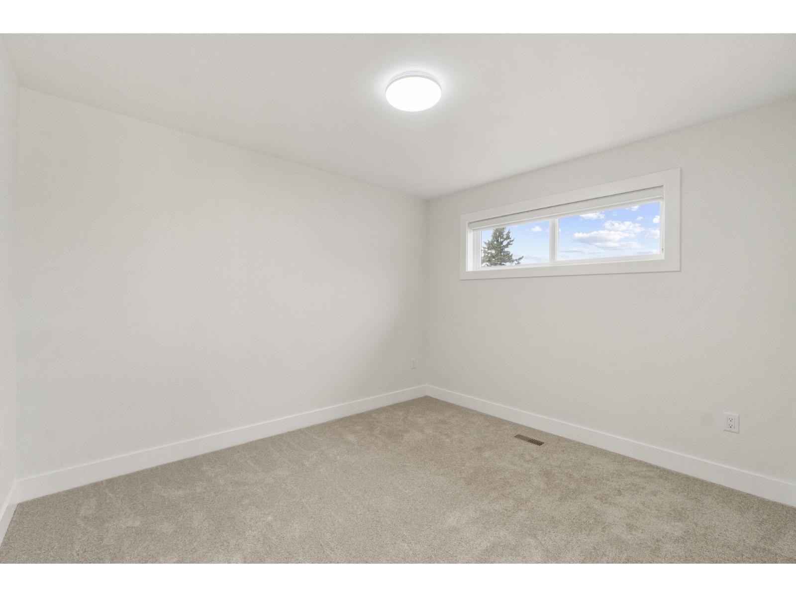 32520 Higginbottom Court, Mission, British Columbia  V2V 2T7 - Photo 18 - R3073619