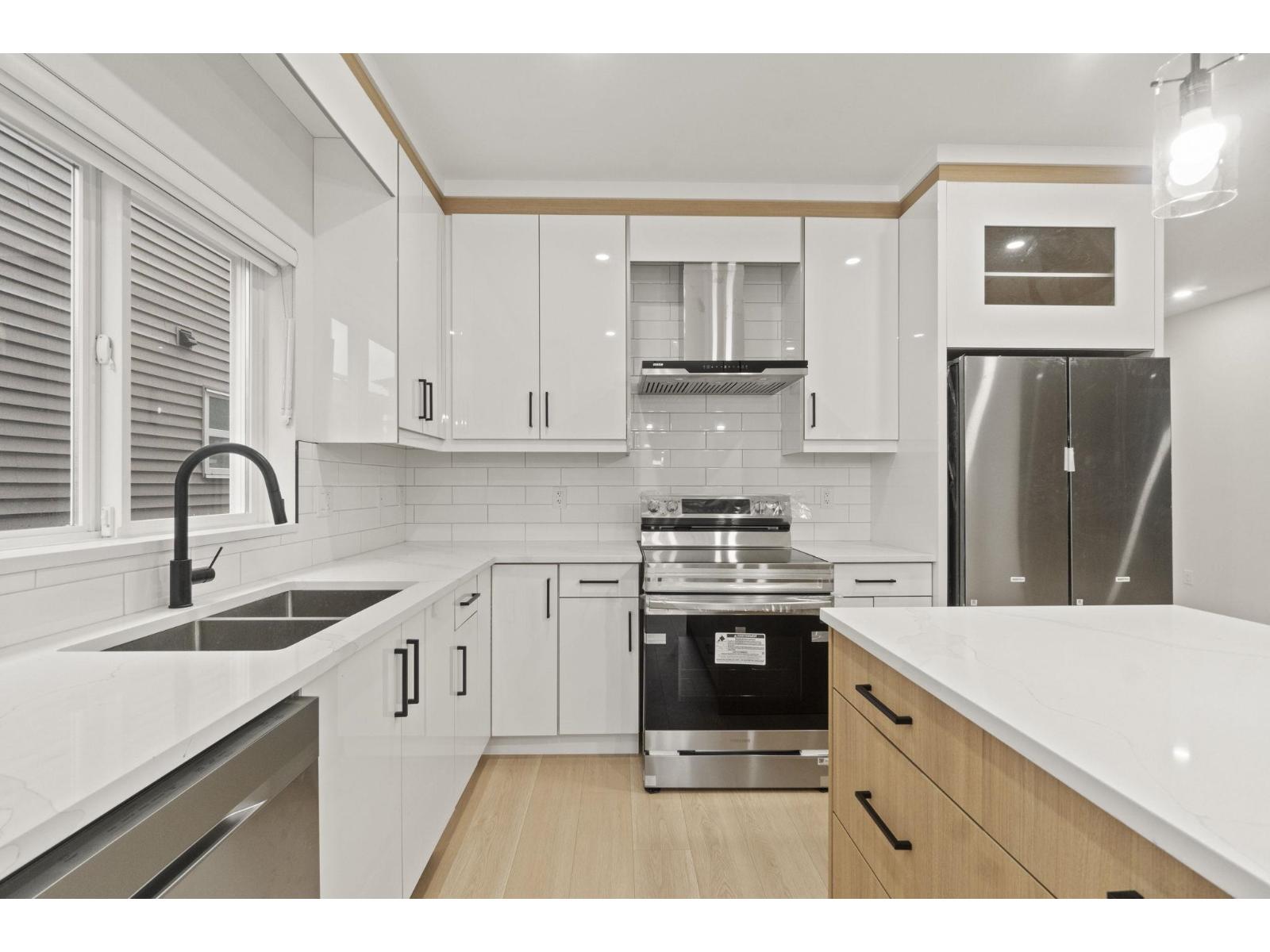 32520 Higginbottom Court, Mission, British Columbia  V2V 2T7 - Photo 11 - R3073619