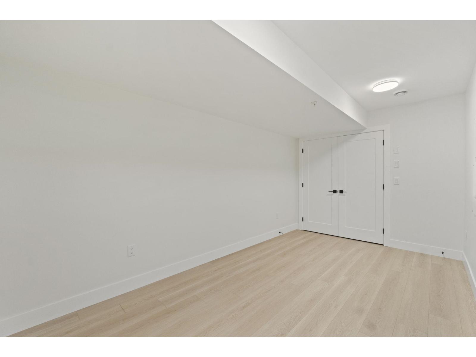 32520 Higginbottom Court, Mission, British Columbia  V2V 2T7 - Photo 24 - R3073619