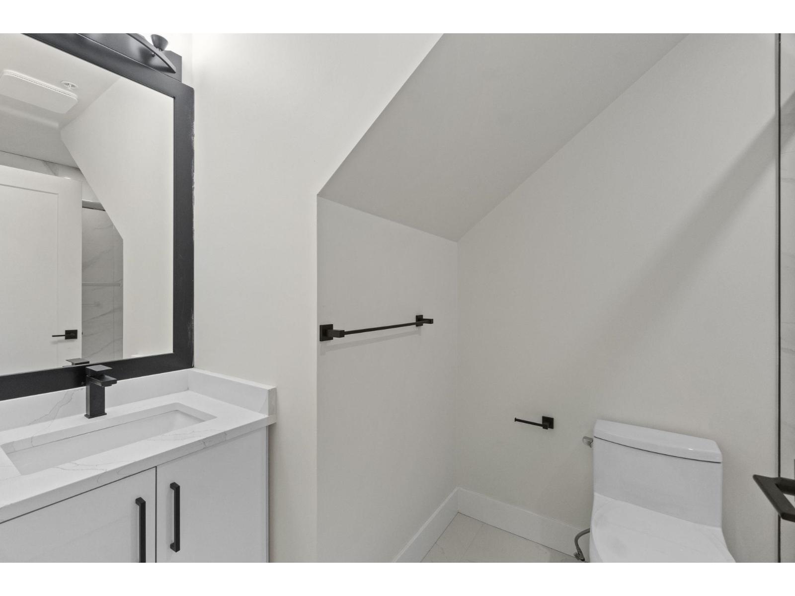 32520 Higginbottom Court, Mission, British Columbia  V2V 2T7 - Photo 34 - R3073619