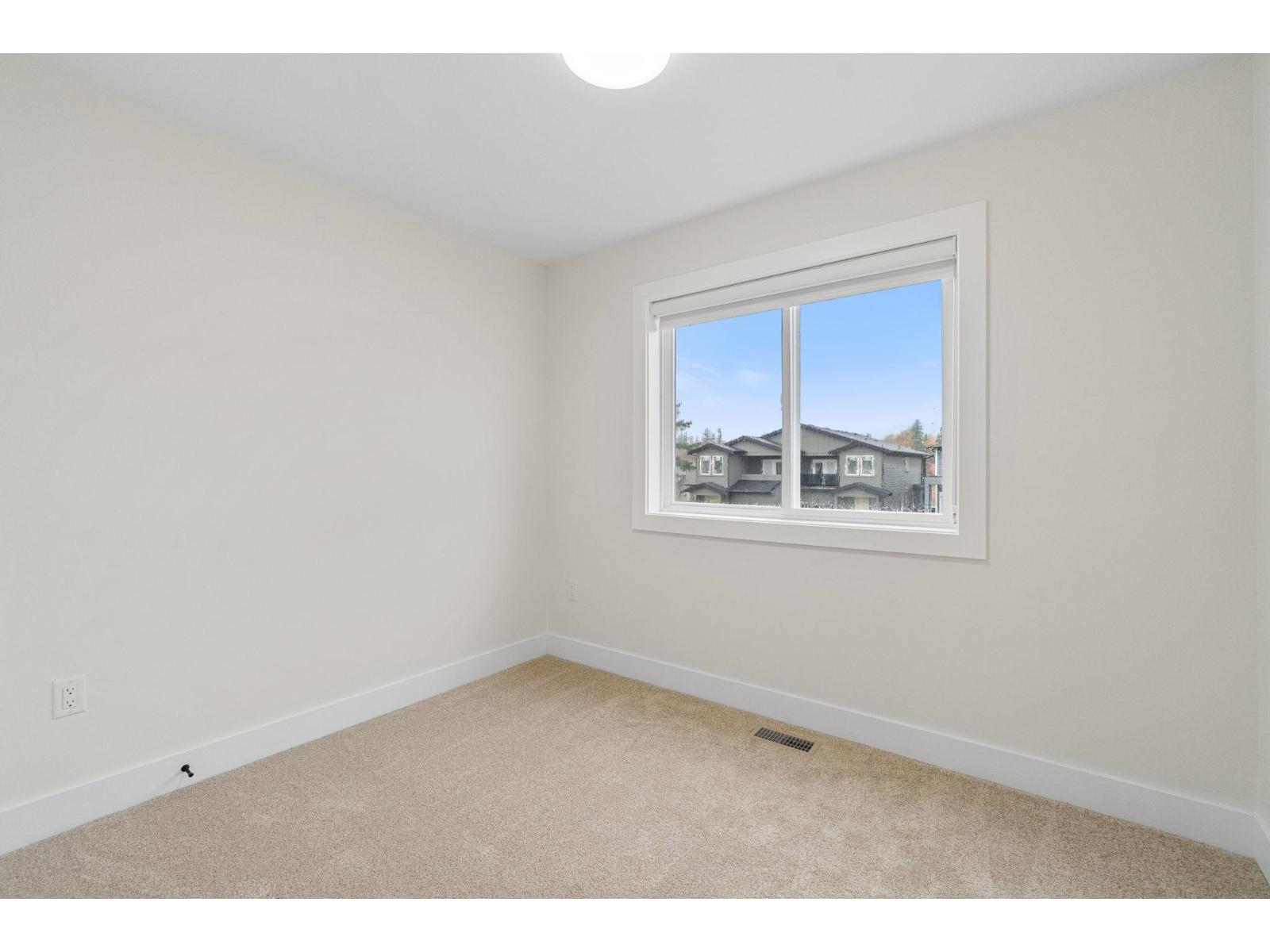 32522 Higginbottom Court, Mission, British Columbia  V2V 2T7 - Photo 20 - R3073622