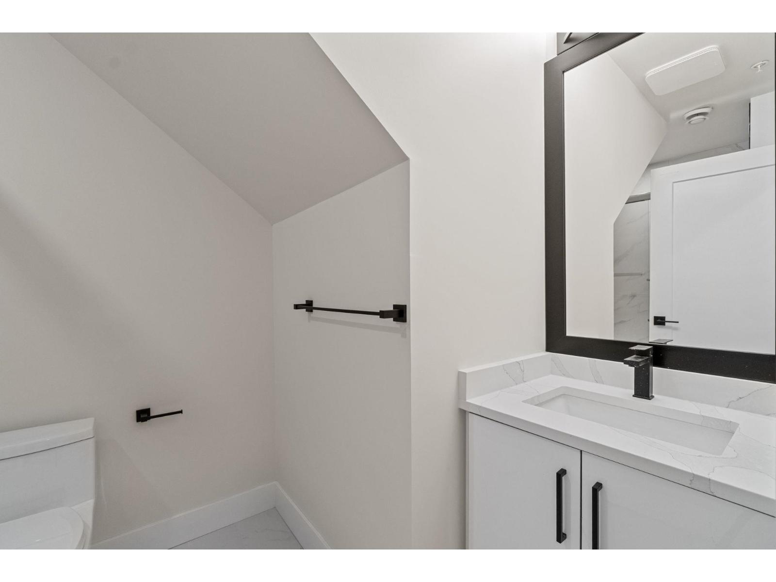 32522 Higginbottom Court, Mission, British Columbia  V2V 2T7 - Photo 32 - R3073622