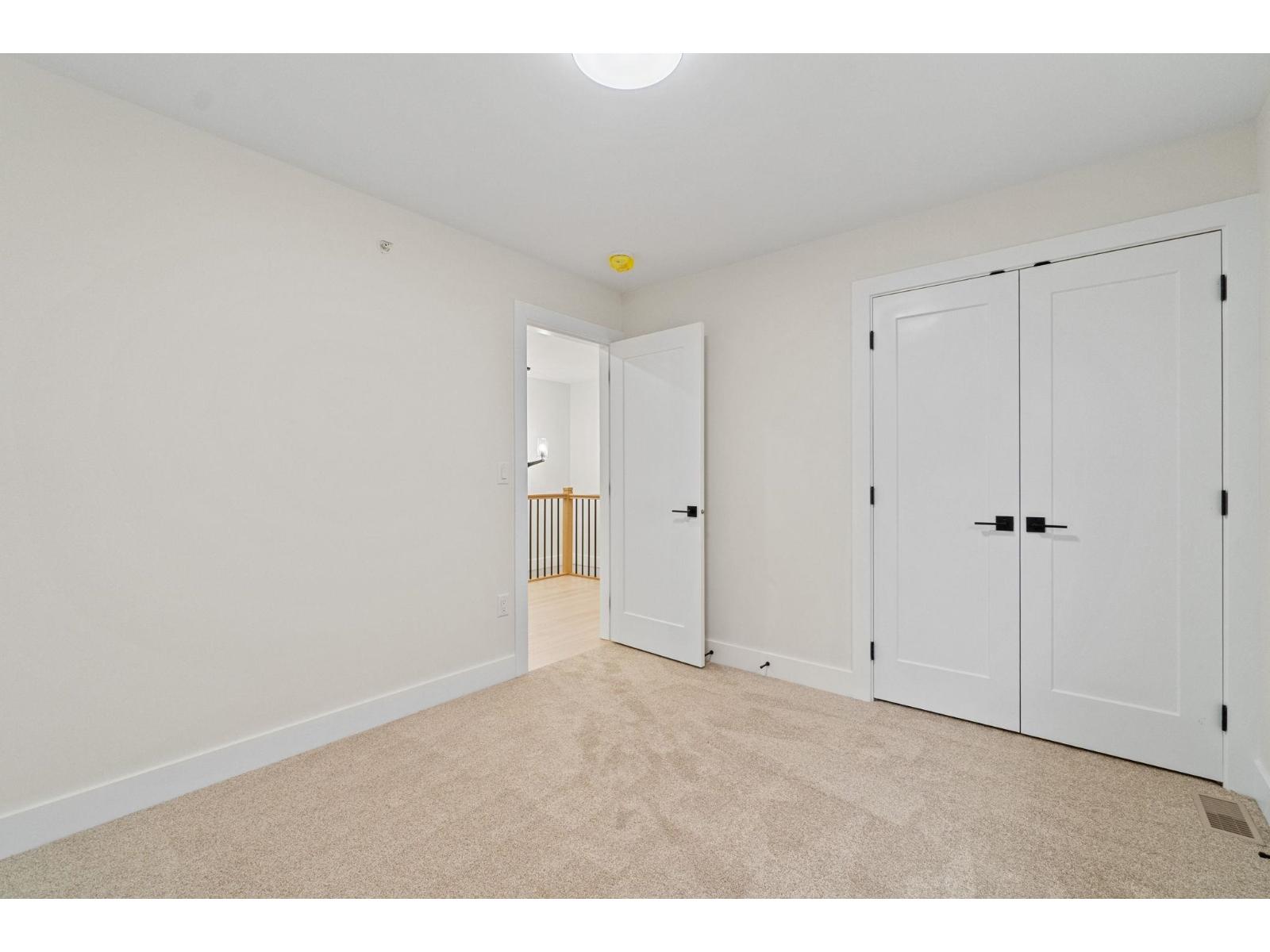 32522 Higginbottom Court, Mission, British Columbia  V2V 2T7 - Photo 17 - R3073622