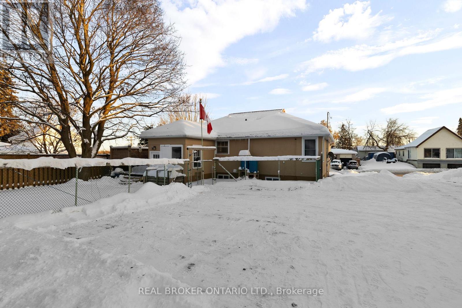20 Rose Avenue, Orillia, Ontario  L3V 2N5 - Photo 19 - S12633854