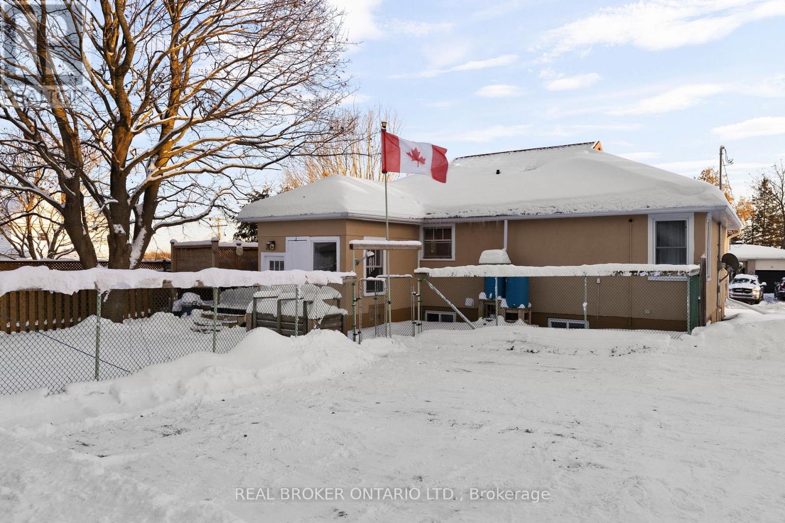 20 Rose Avenue, Orillia, Ontario  L3V 2N5 - Photo 20 - S12633854