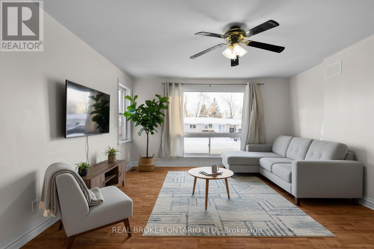 20 Rose Avenue, Orillia, Ontario  L3V 2N5 - Photo 5 - S12633854