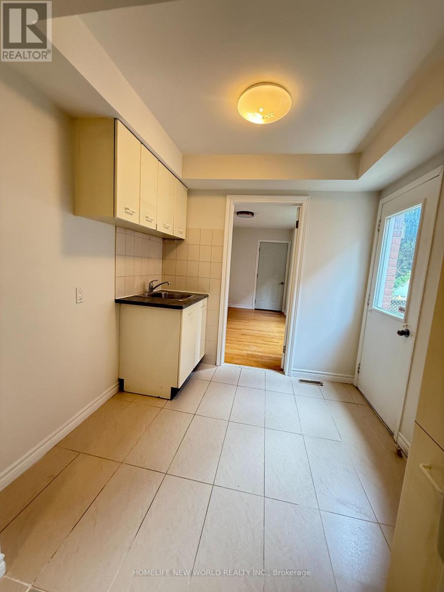 106 Morrison Crescent, Markham, Ontario  L3R 9K8 - Photo 11 - N12379438