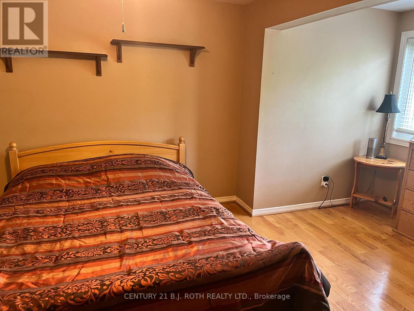 2 - 1711 South Porcupine Avenue, Innisfil, Ontario  L9S 1S6 - Photo 10 - N12314836