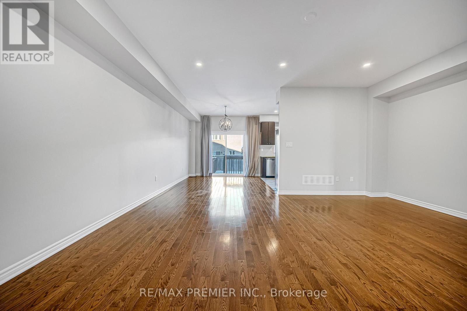 68 Zachary Place, Vaughan, Ontario  L4H 3S4 - Photo 16 - N12633978