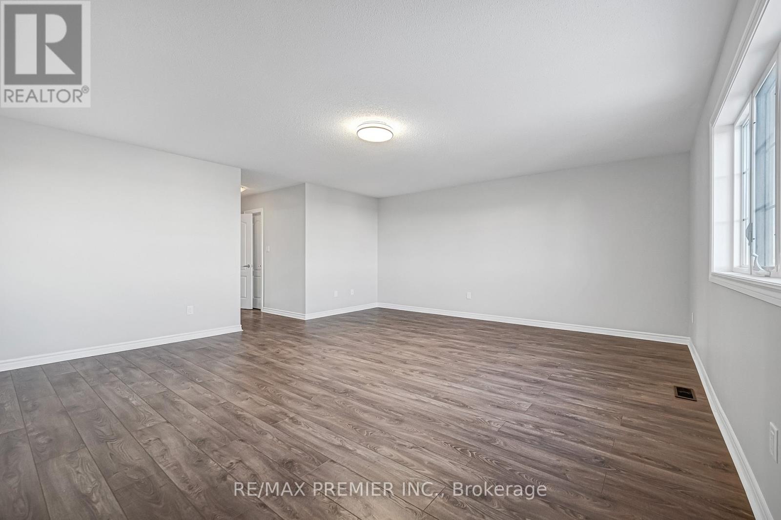 68 Zachary Place, Vaughan, Ontario  L4H 3S4 - Photo 32 - N12633978