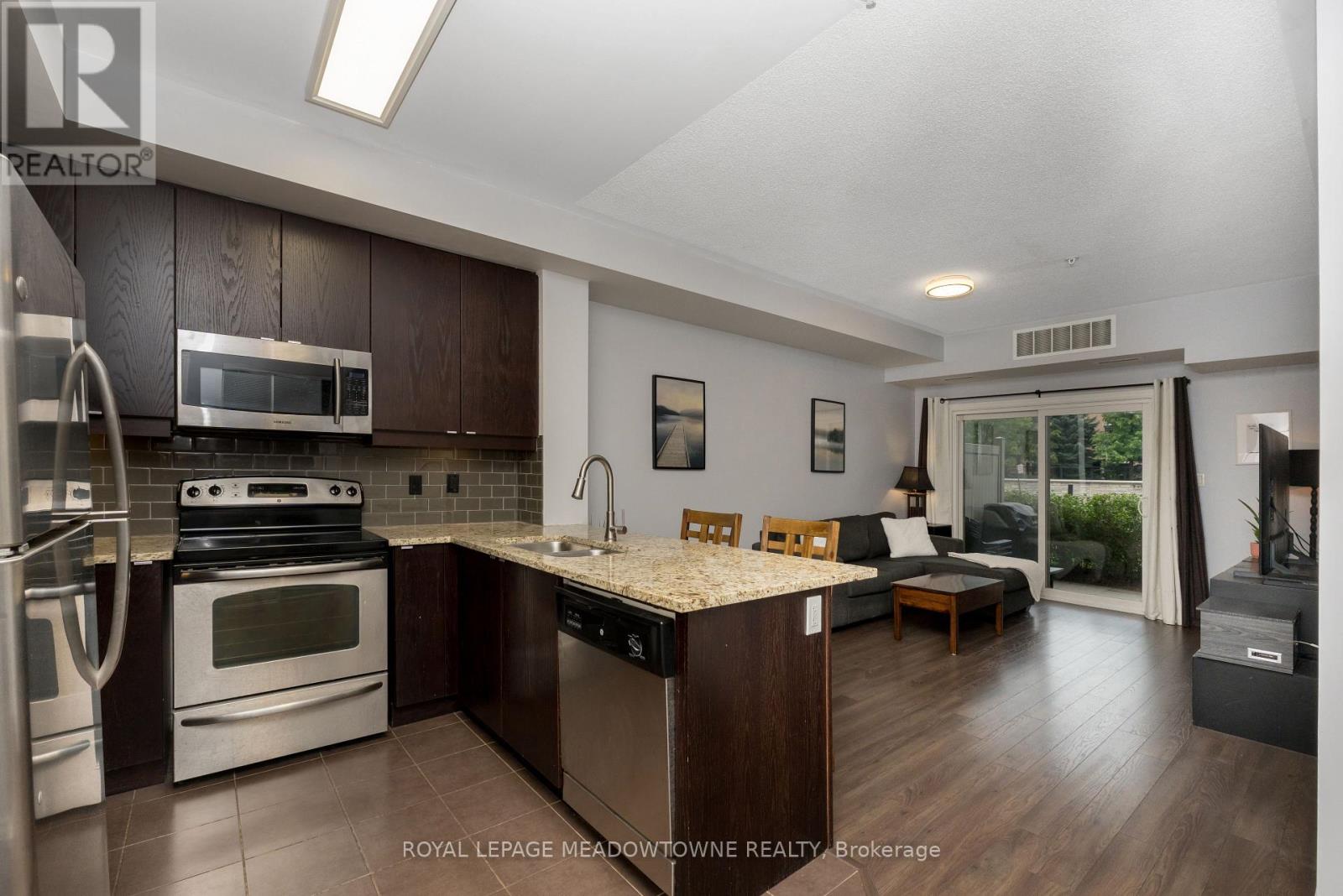 125 - 570 LOLITA GARDENS, Mississauga, Ontario