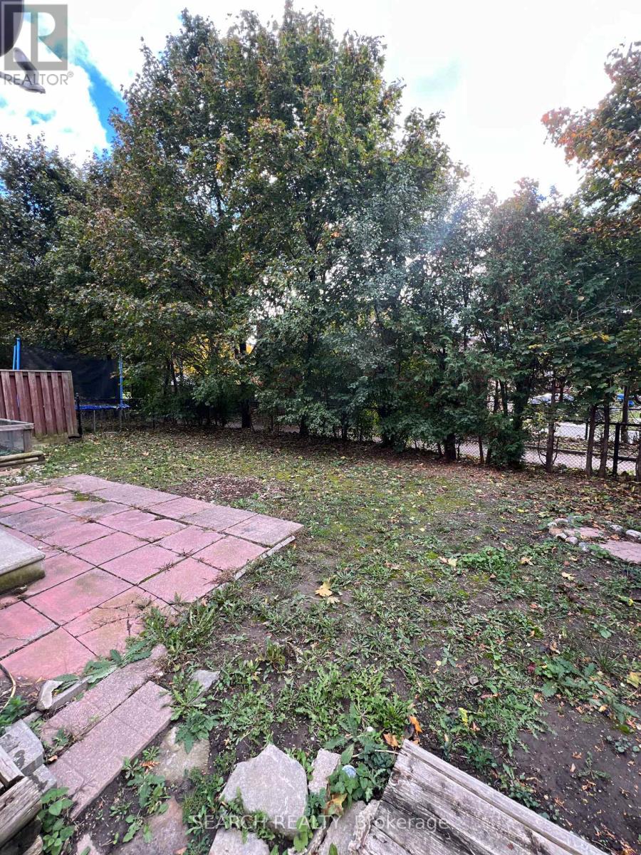 93 Martindale Crescent, Brampton, Ontario  L6X 2T8 - Photo 20 - W12483987