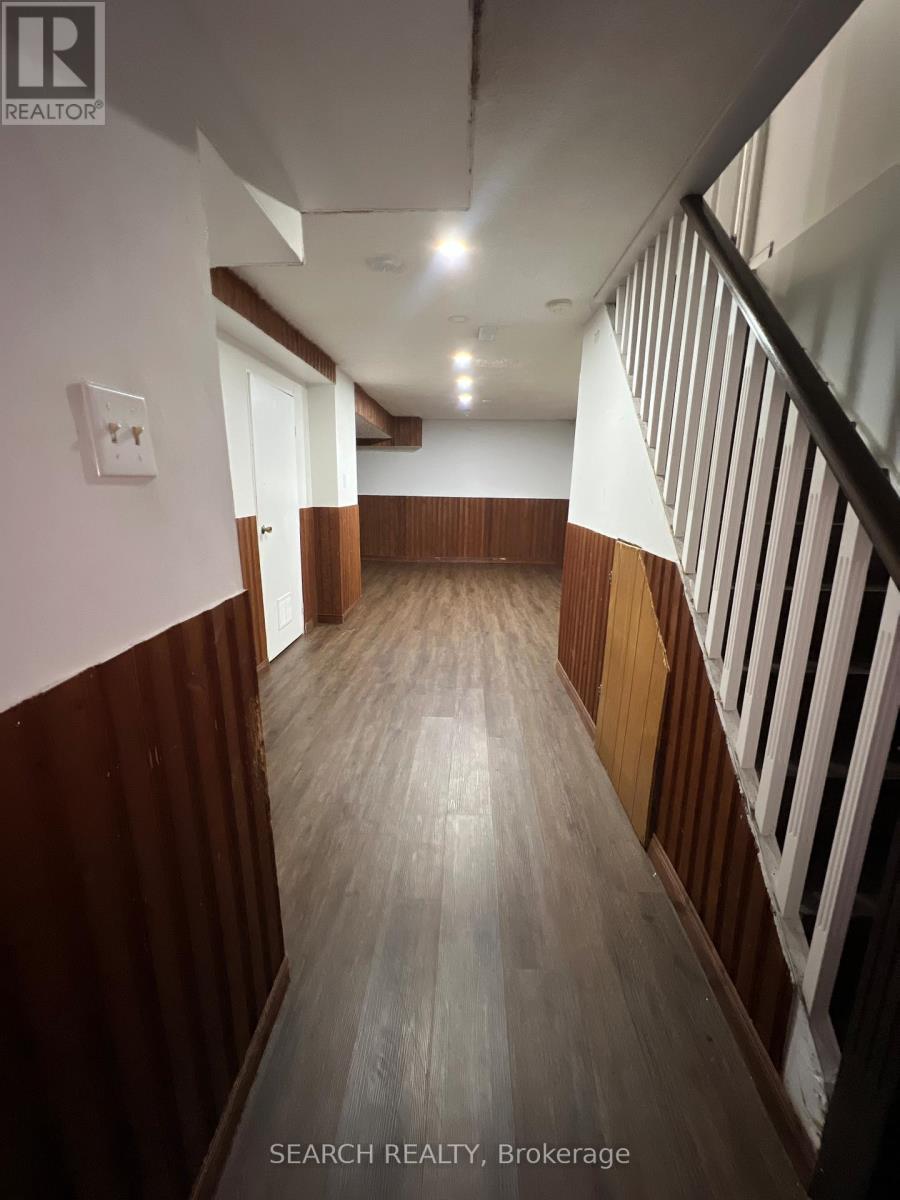 93 Martindale Crescent, Brampton, Ontario  L6X 2T8 - Photo 15 - W12483987