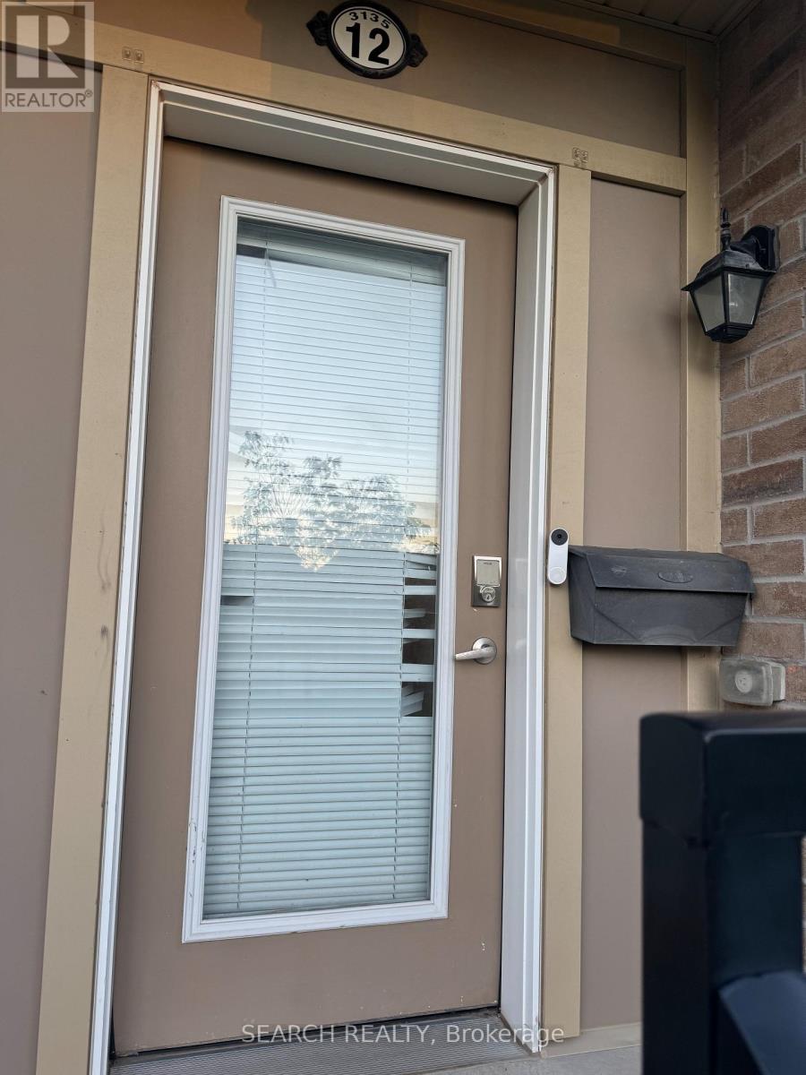 12 - 3135 Boxford Crescent, Mississauga, Ontario  L5M 0X1 - Photo 4 - W12483809